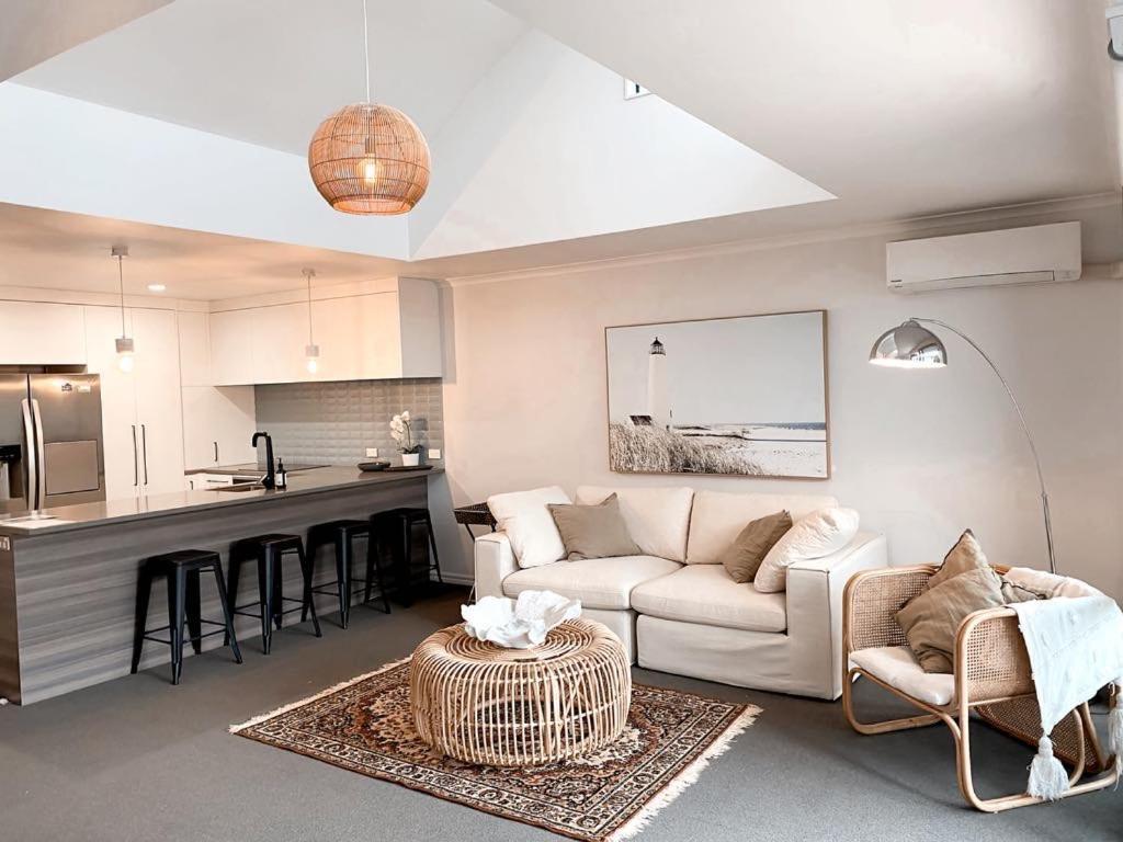 Sea Breeze 3 Bedroom Apartment Mount Maunganui Exterior photo